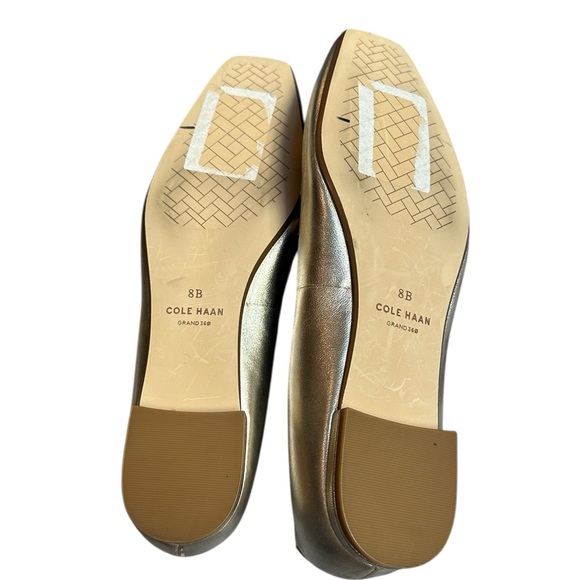 NEW Cole Haan Brigid T-Strap Ballet Flat in Soft Gold Metallic Leather - Size 8 - Picture 4 of 5